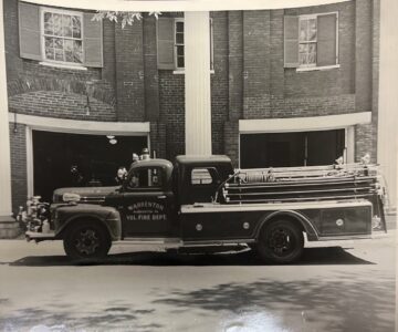 1950 Ford/Oren Pumper parked in front of the old Company 1 Station located on Main St Warrenton. Photo date unknown - probably 1950 when it was new.